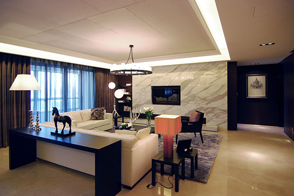 東方華大廣場--80平米現代簡約裝修效果圖